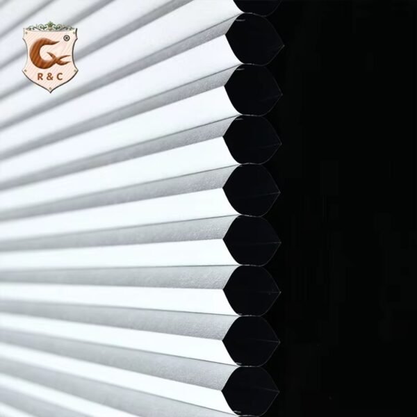 Motorized Blackout Honeycomb Blinds with Remote Control - 图片 3